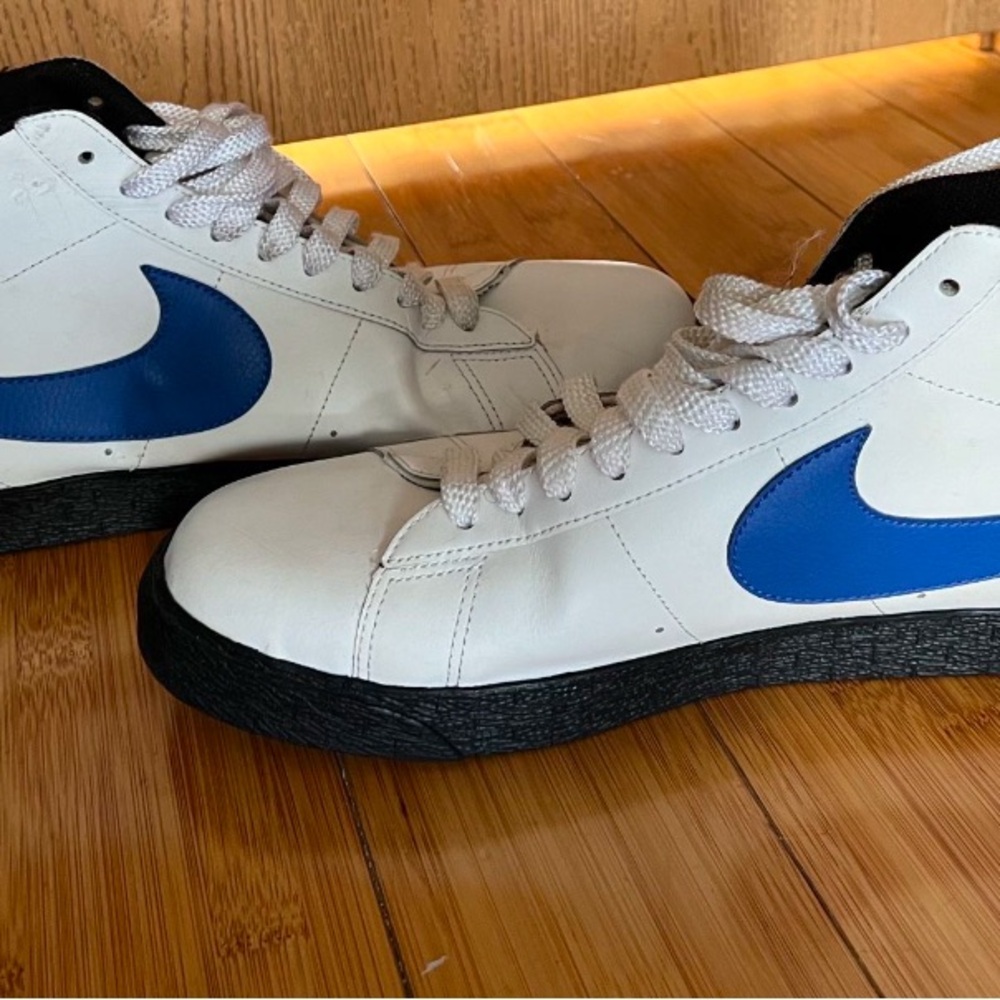 Nike Blazer Men's White and Blue High-Top Sneakers size 13